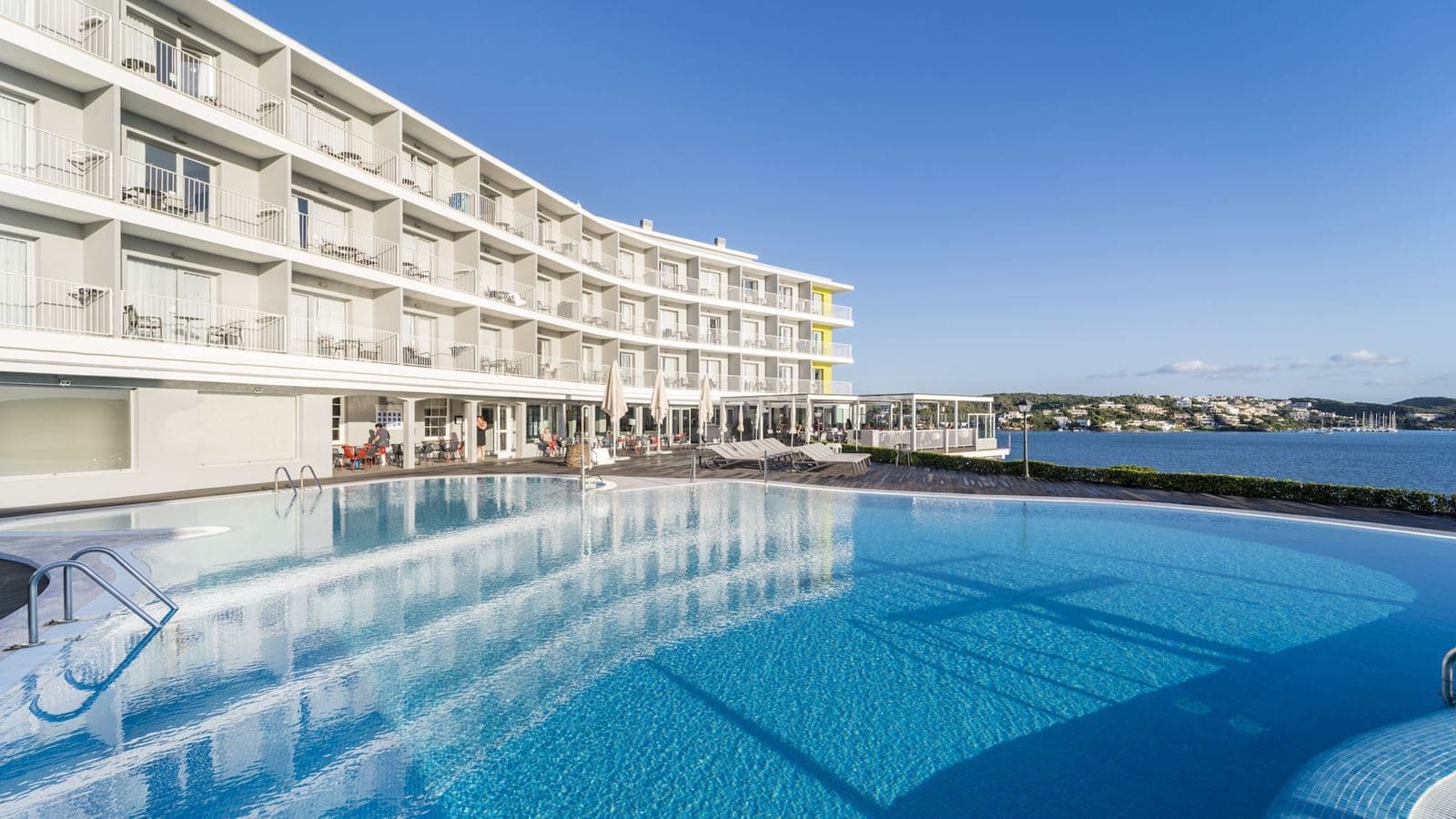 pools-outdoor-pool