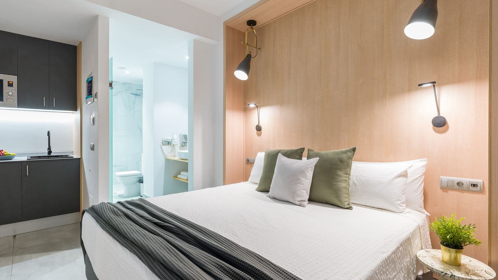 rooms-double-economy-room
