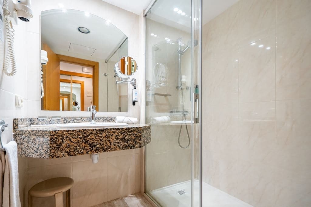 rooms-double-room
