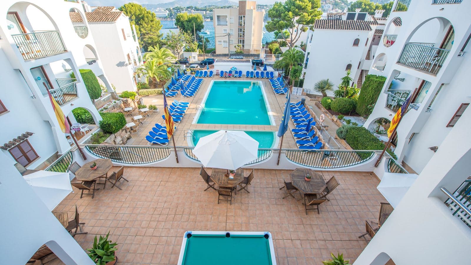 pools-outdoor-pool