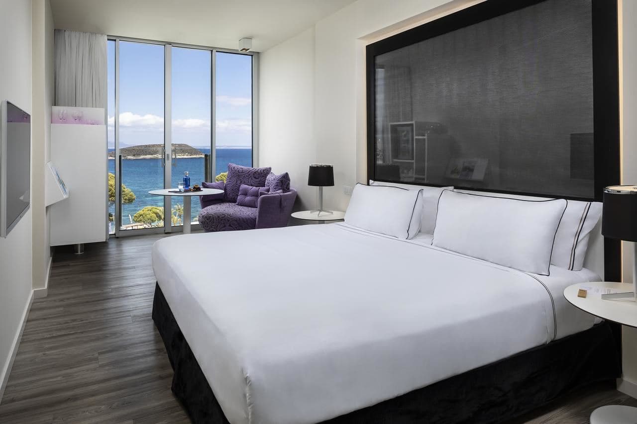 rooms-double-front-sea-view-room