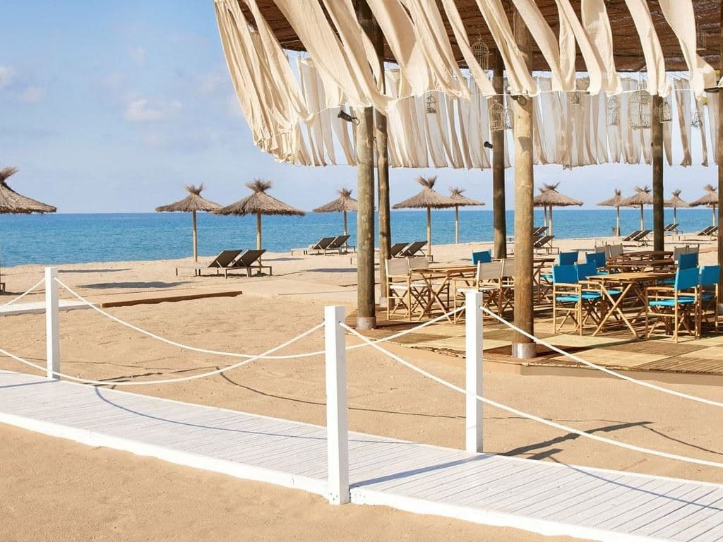 restaurants-beach-club