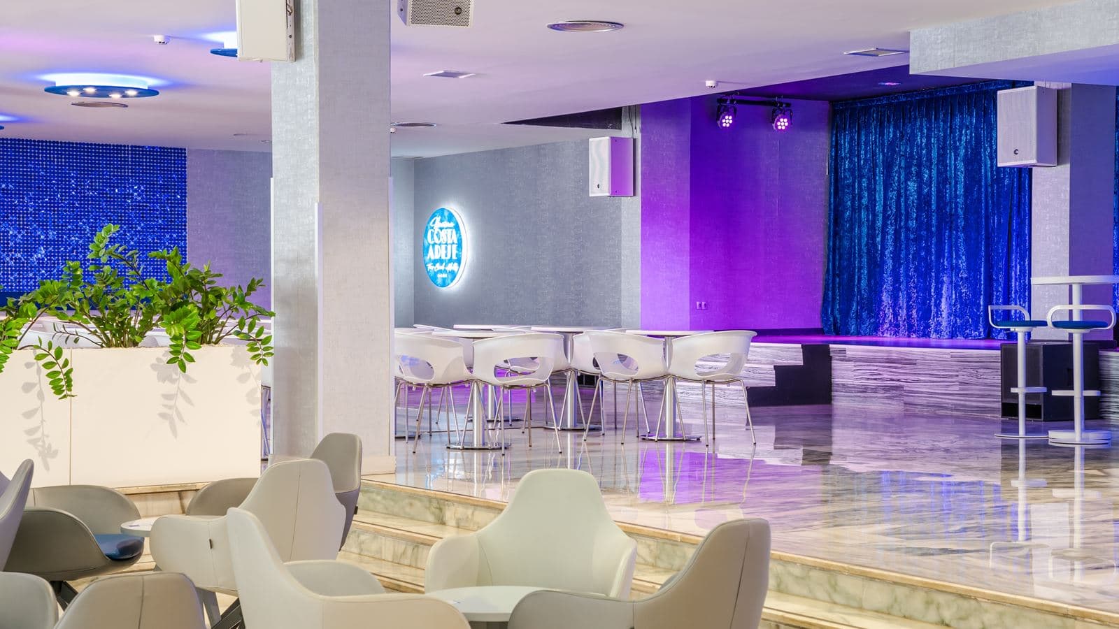 bars-cool-bar