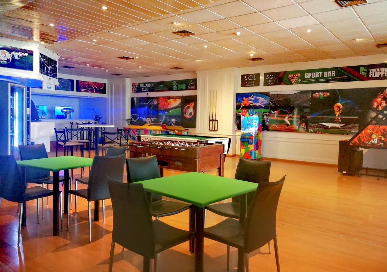 bars-cafeteria