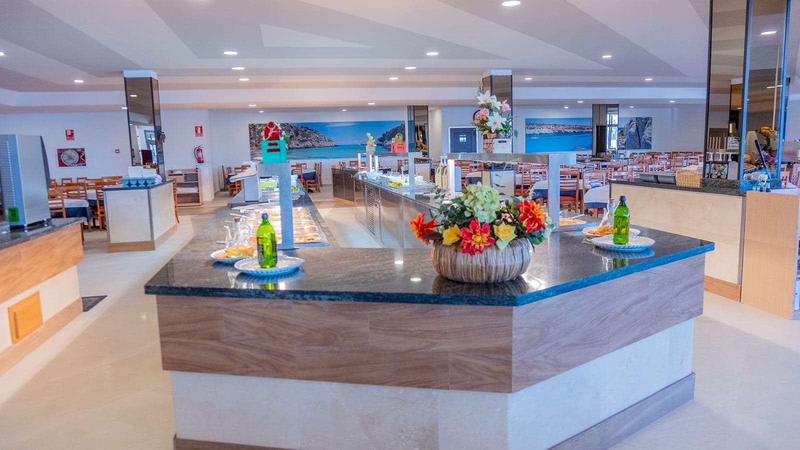 restaurants-main-restaurant-buffet