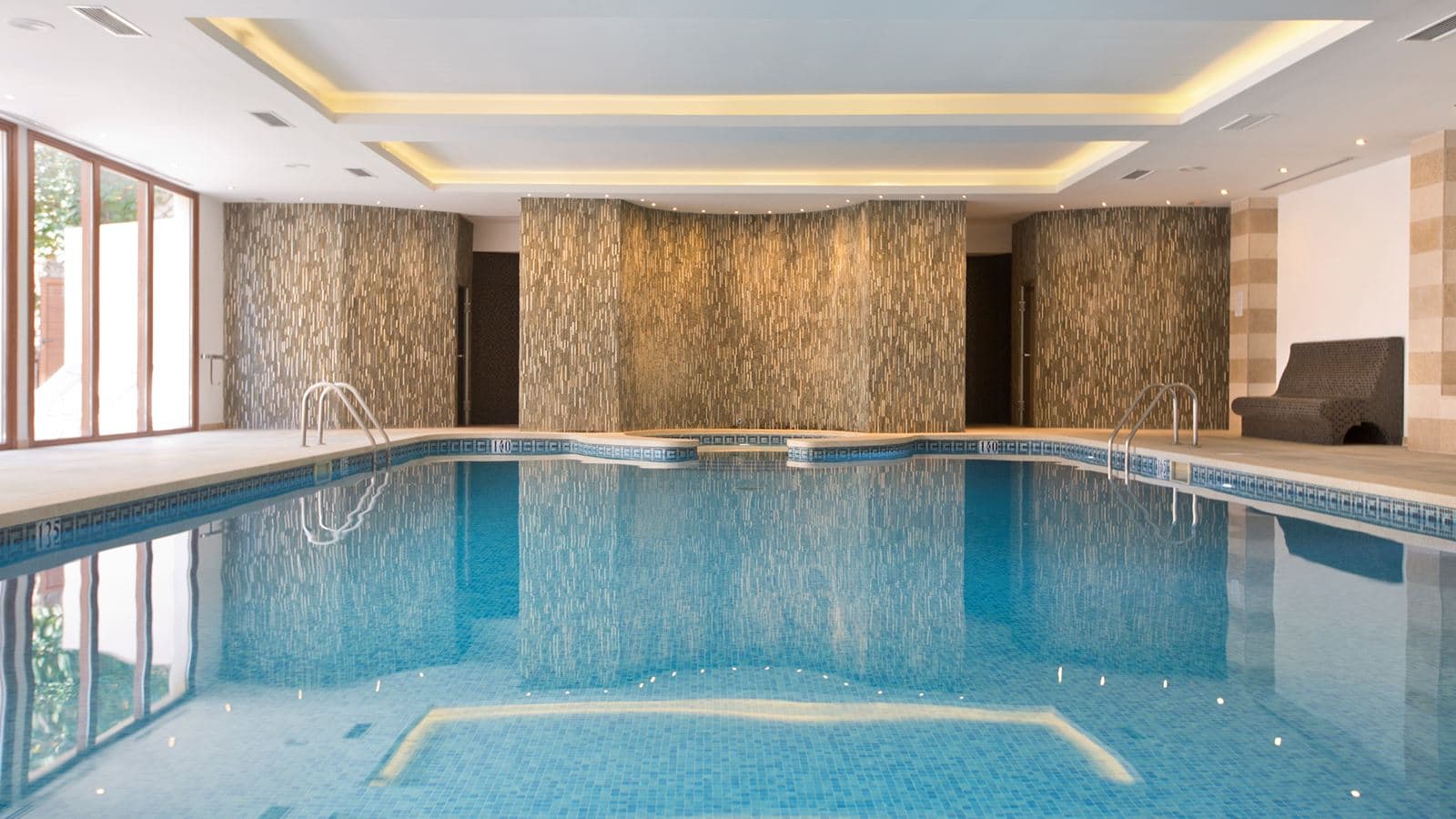 pools-indoor-pool