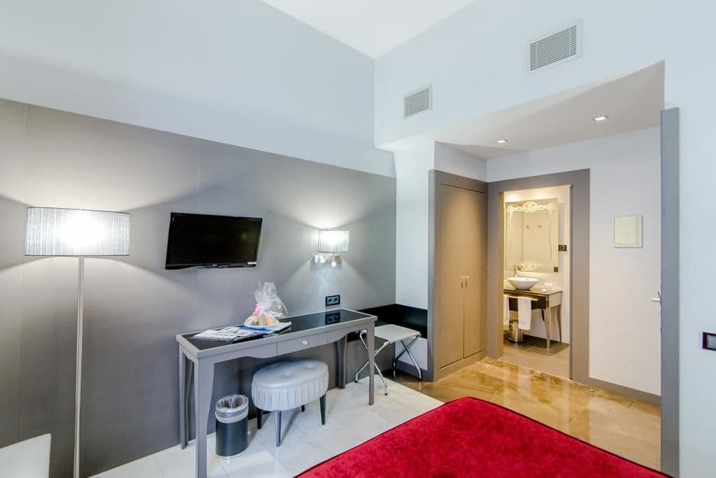 rooms-double-room