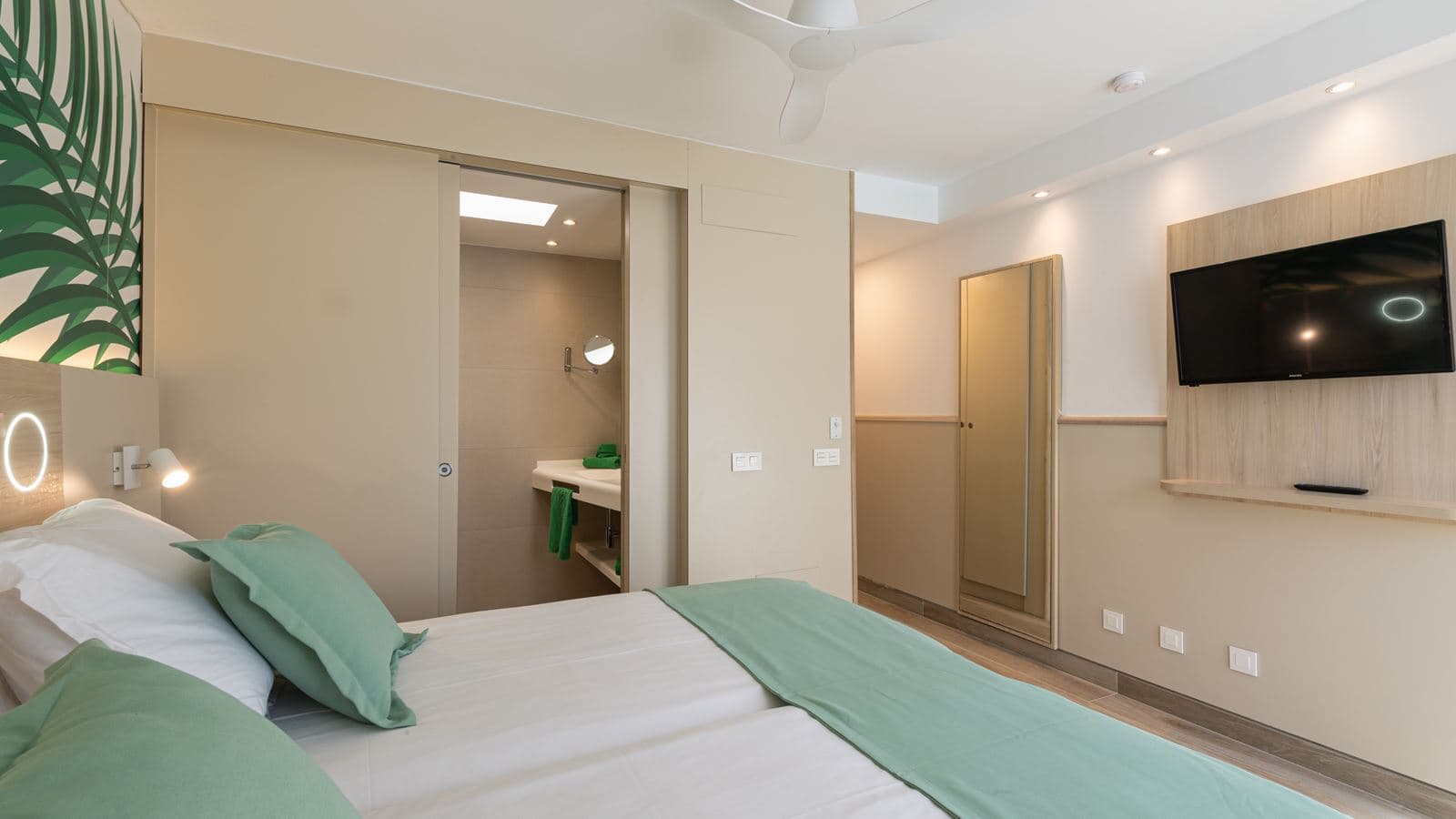 rooms-bungalow-plus-1-bedroom-with-terrace