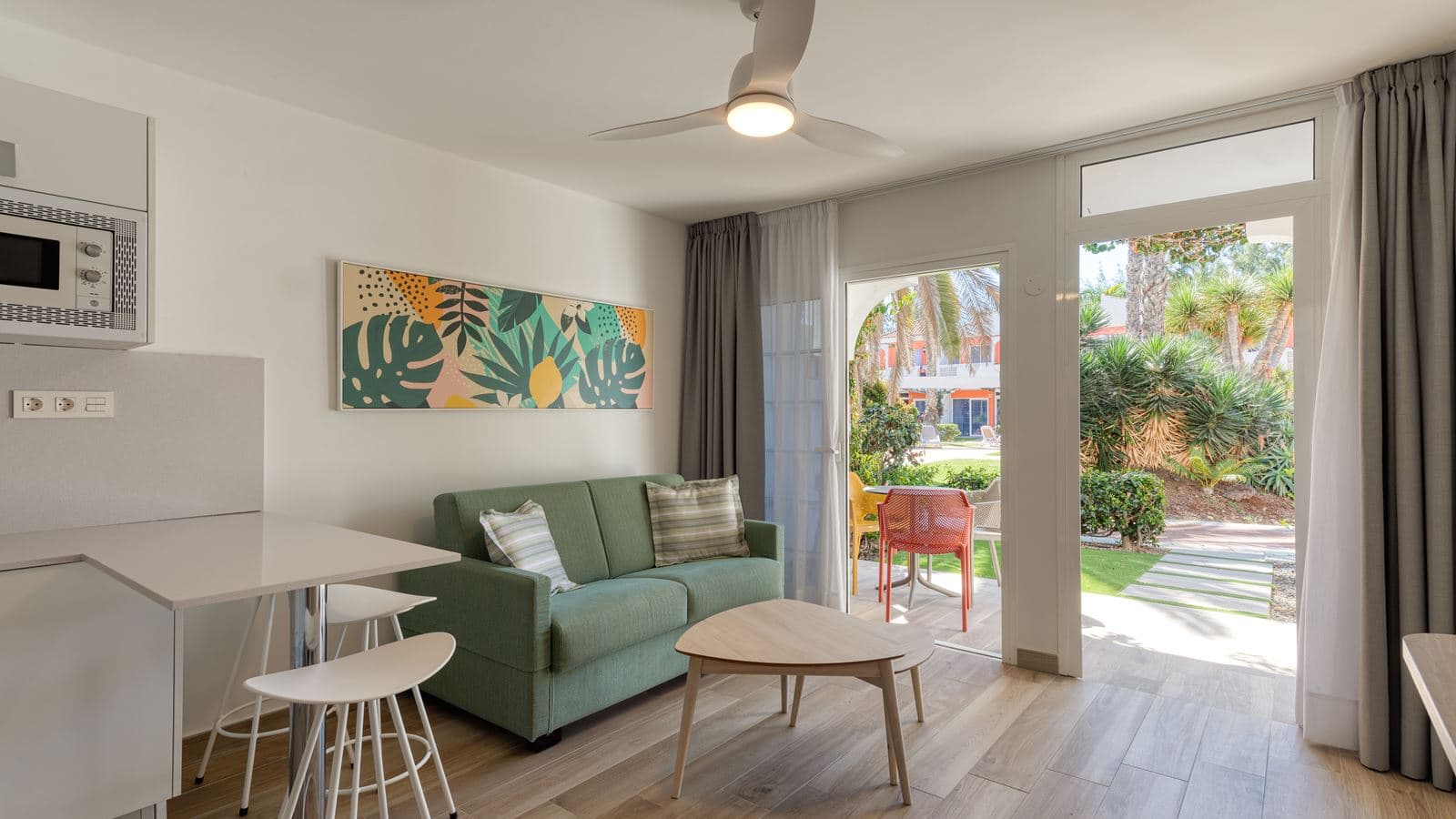 rooms-bungalow-classic-2-bedrooms-with-terrace
