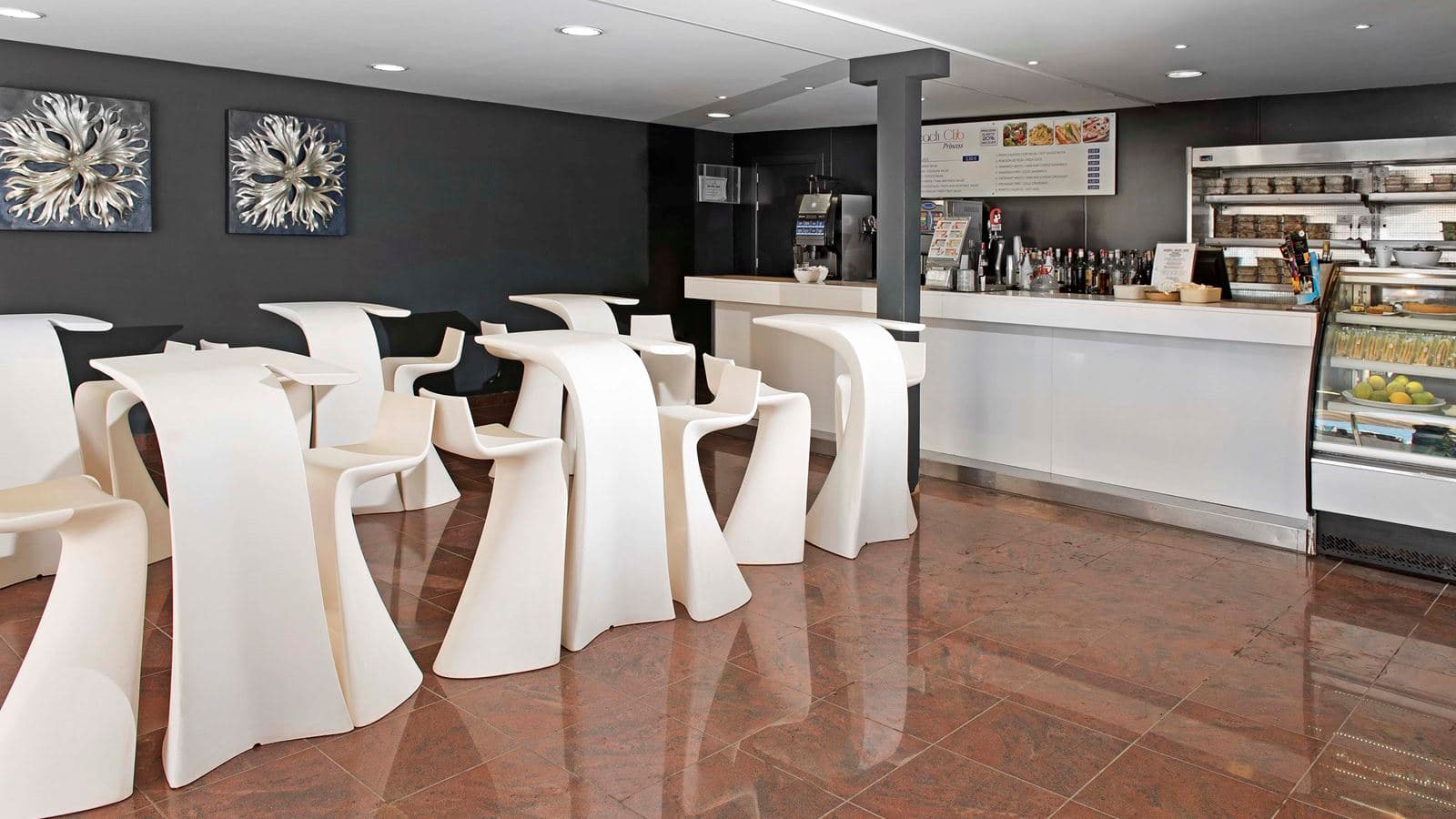 bars-beach-club-bar