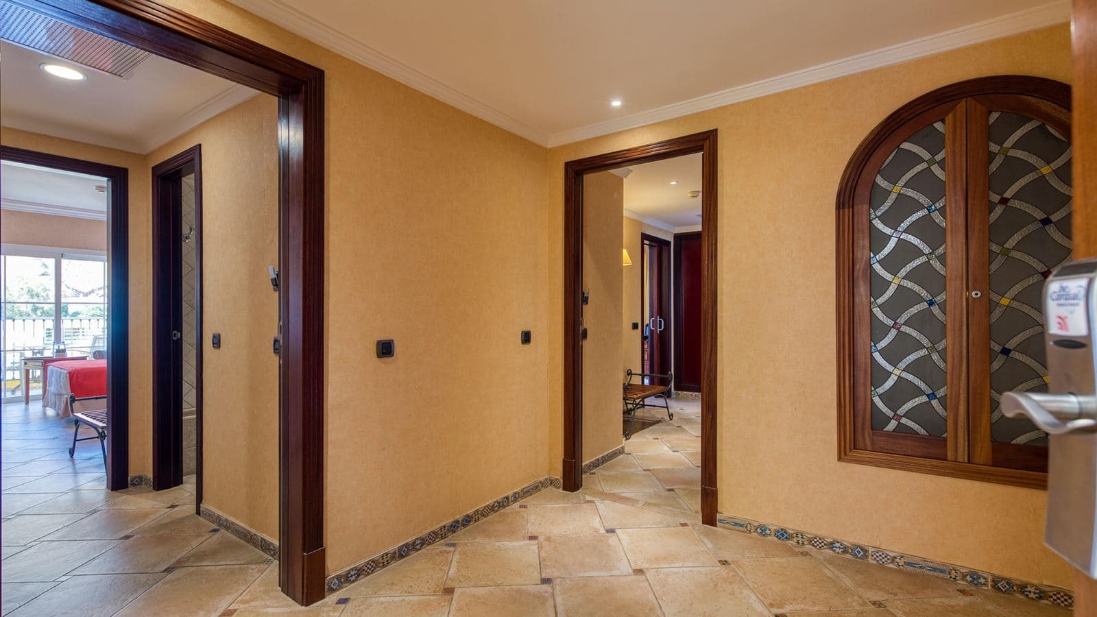 rooms-family-room