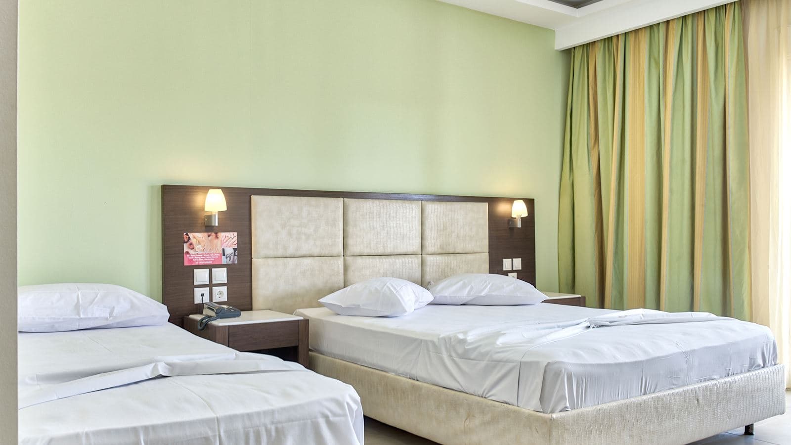 rooms-family-room