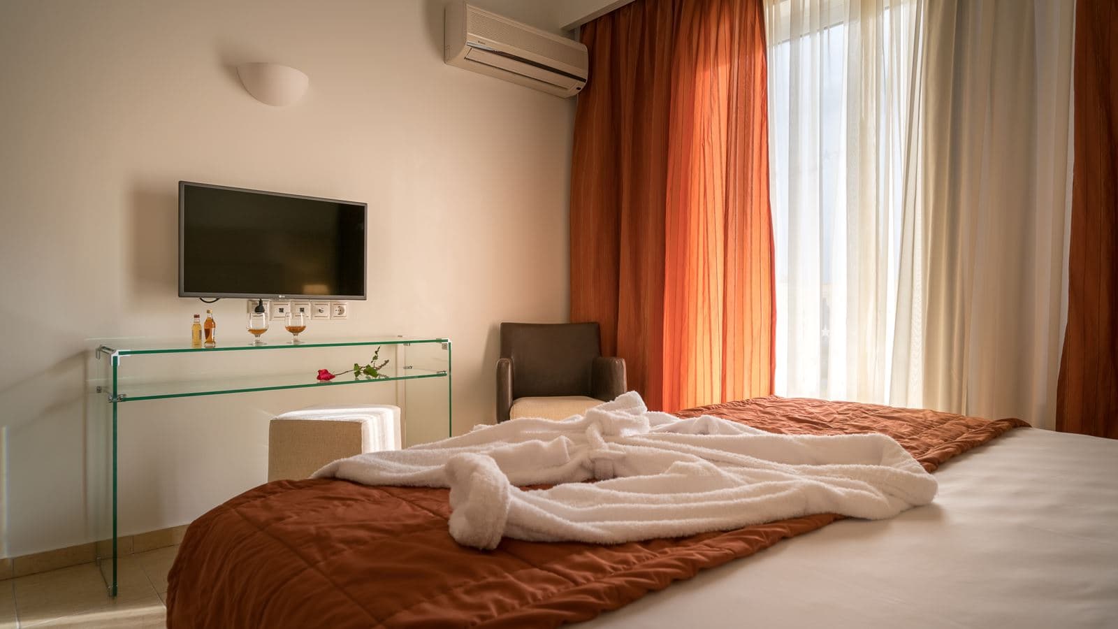 rooms-superior-room-balcony-or-terrace