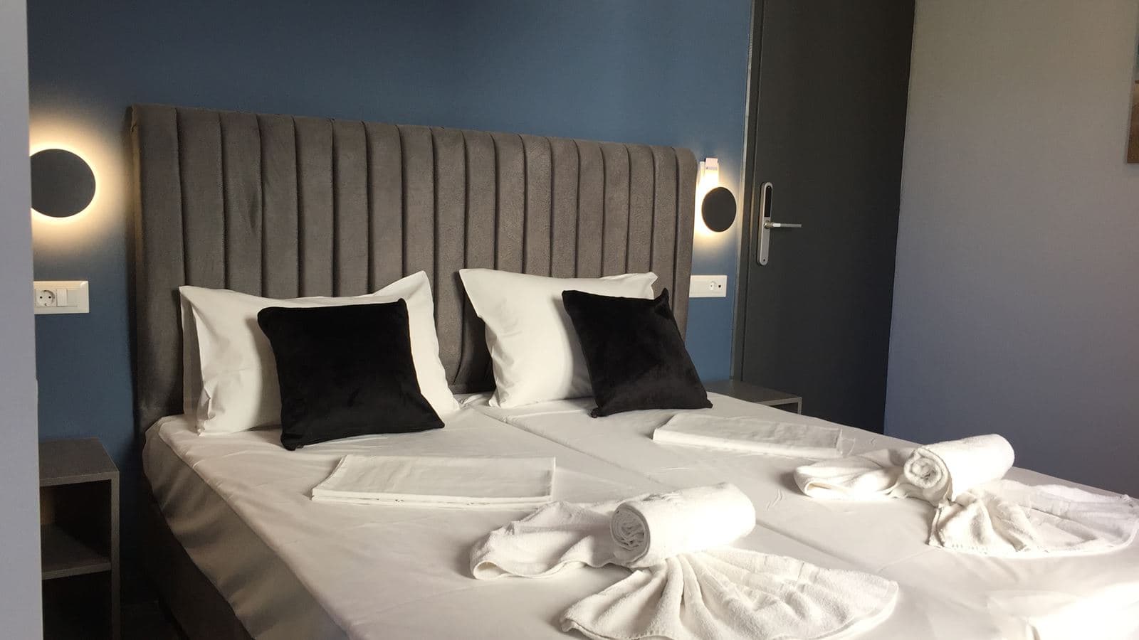 rooms-double-room