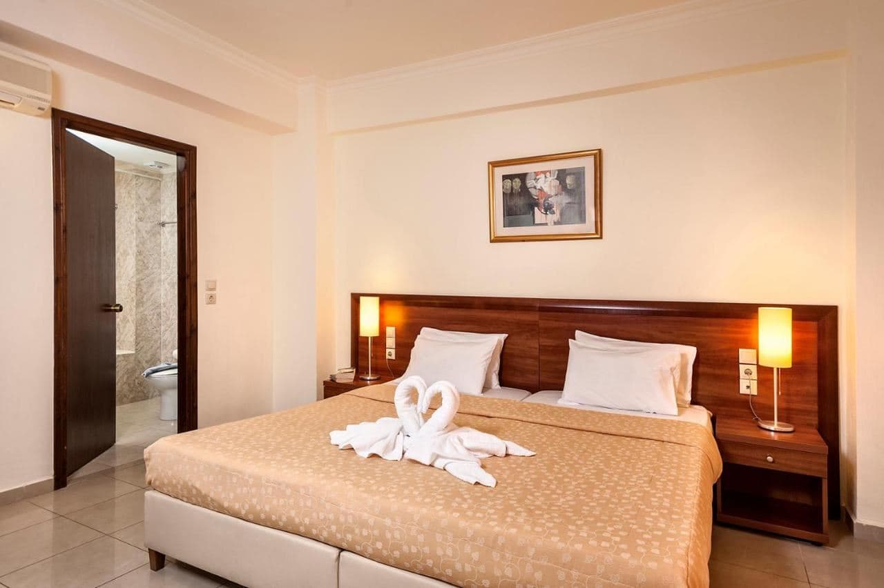 rooms-room-double-balcony-or-terrace