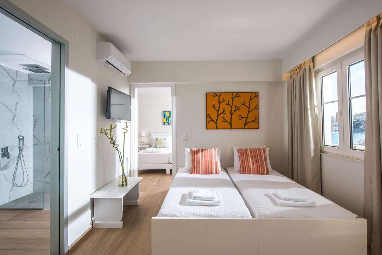 rooms-family-room