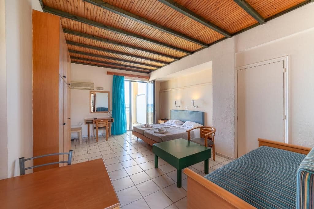 rooms-studio-sea-view