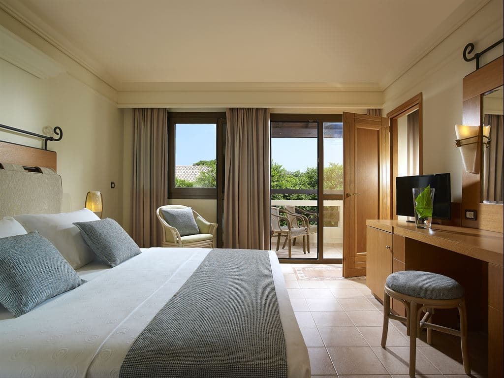 rooms-family-room