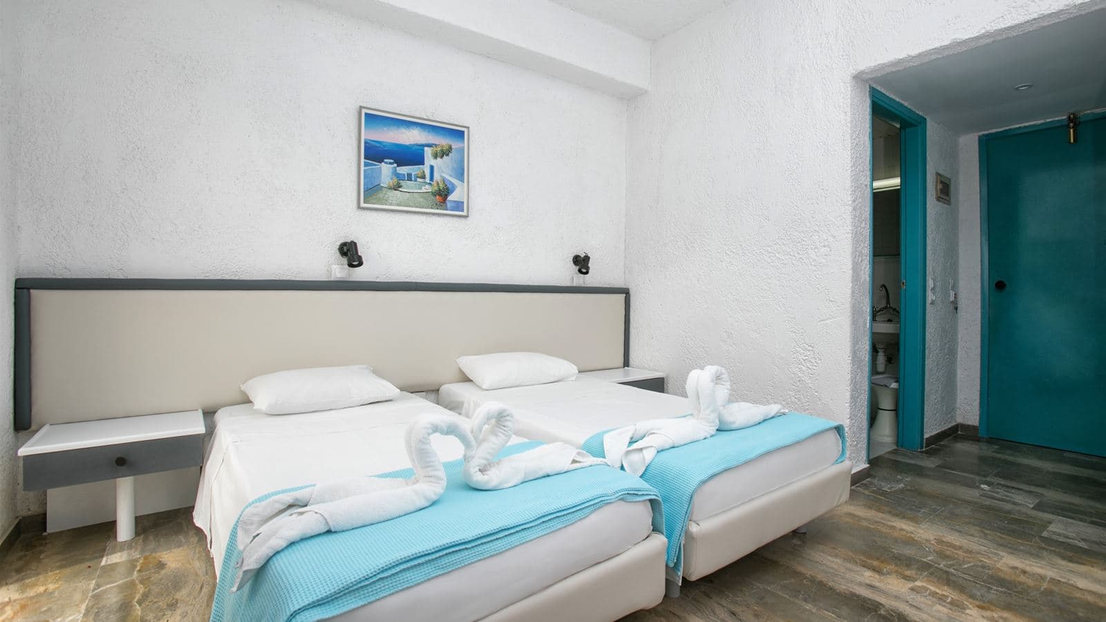 rooms-superior-double-room-balcony-or-terrace