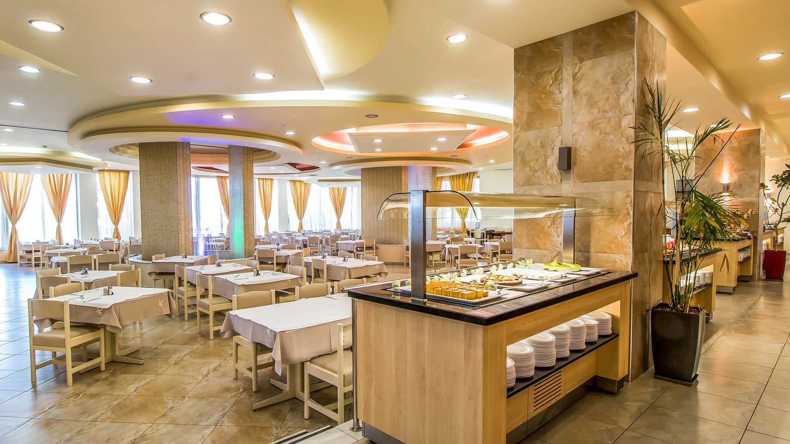 restaurants-ambrosia-main-restaurant