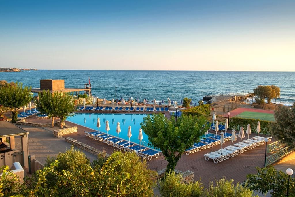 pools-outdoor-pool