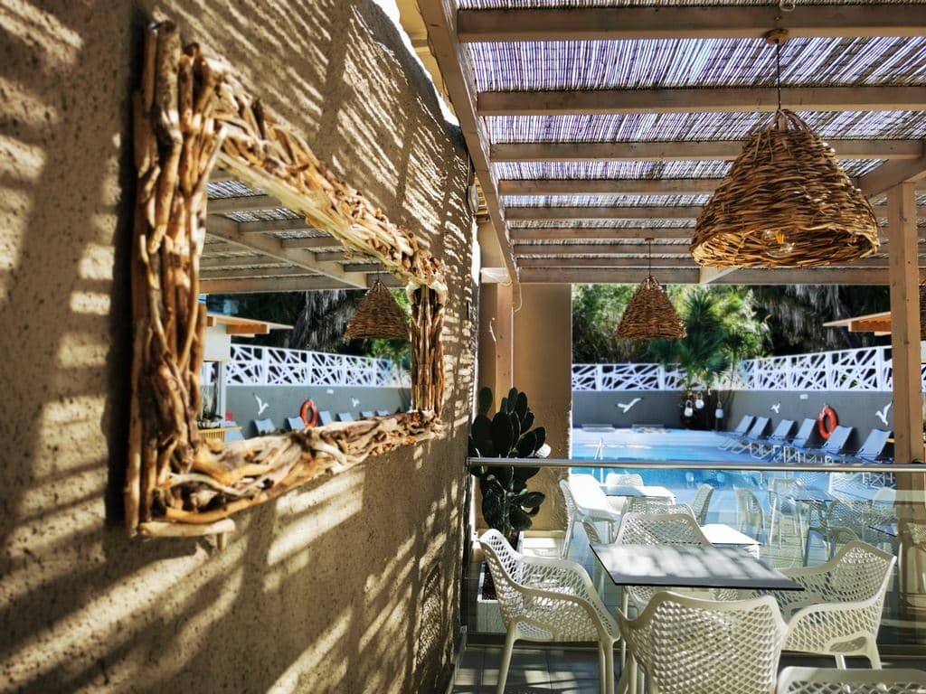 bars-snack-bar