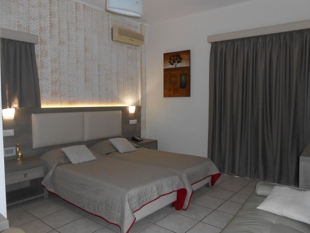 rooms-double-room