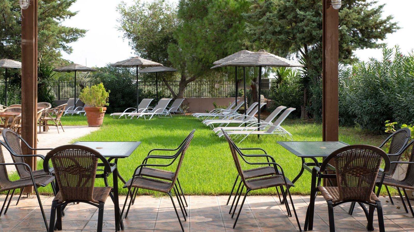 pools-outdoor-pool