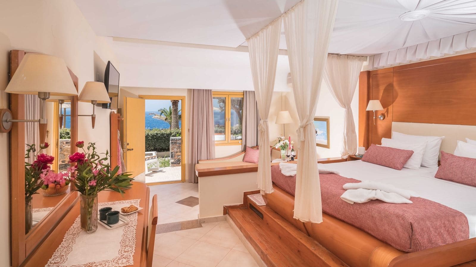 rooms-family-superior-bungalow
