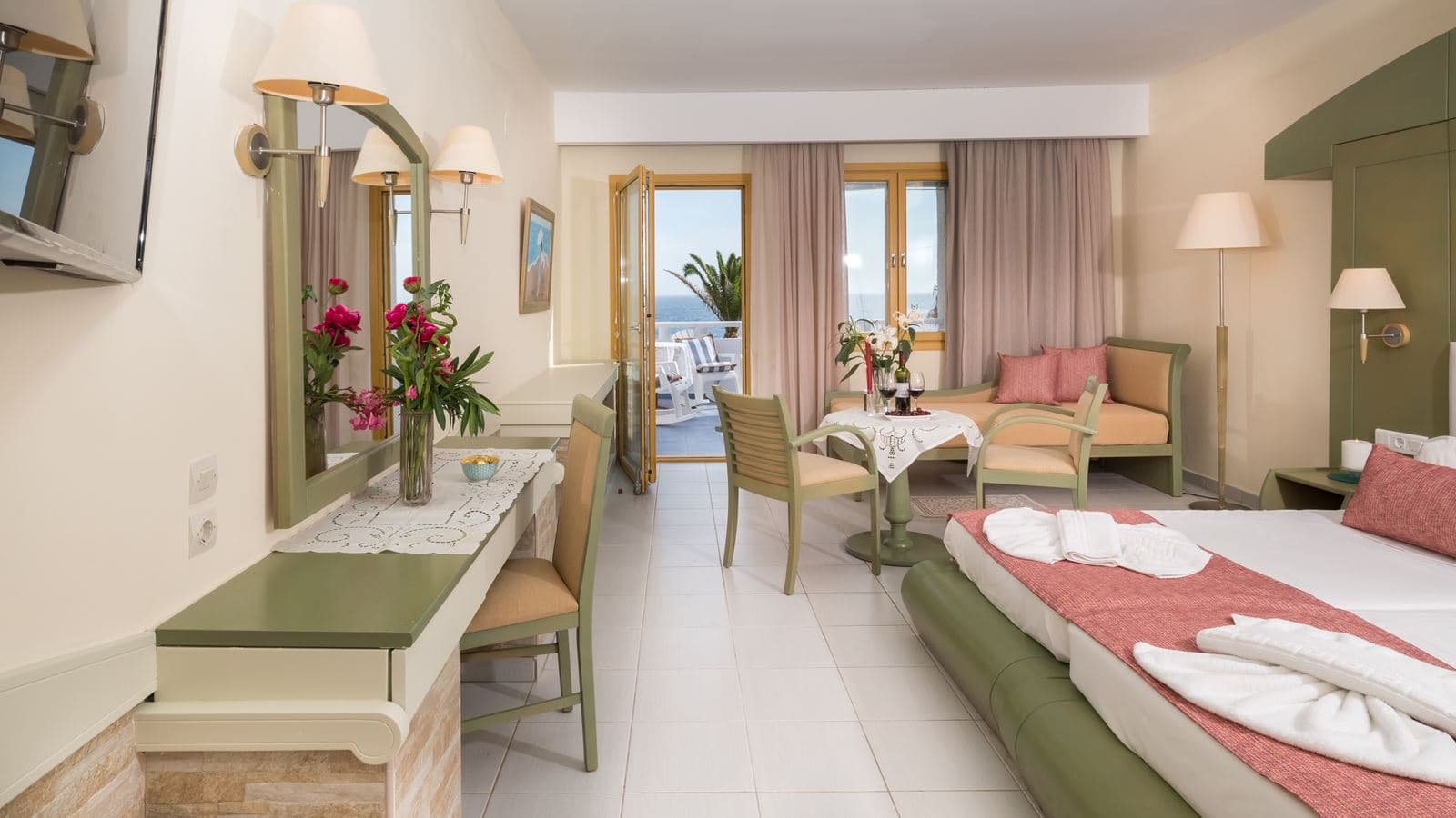 rooms-superior-room