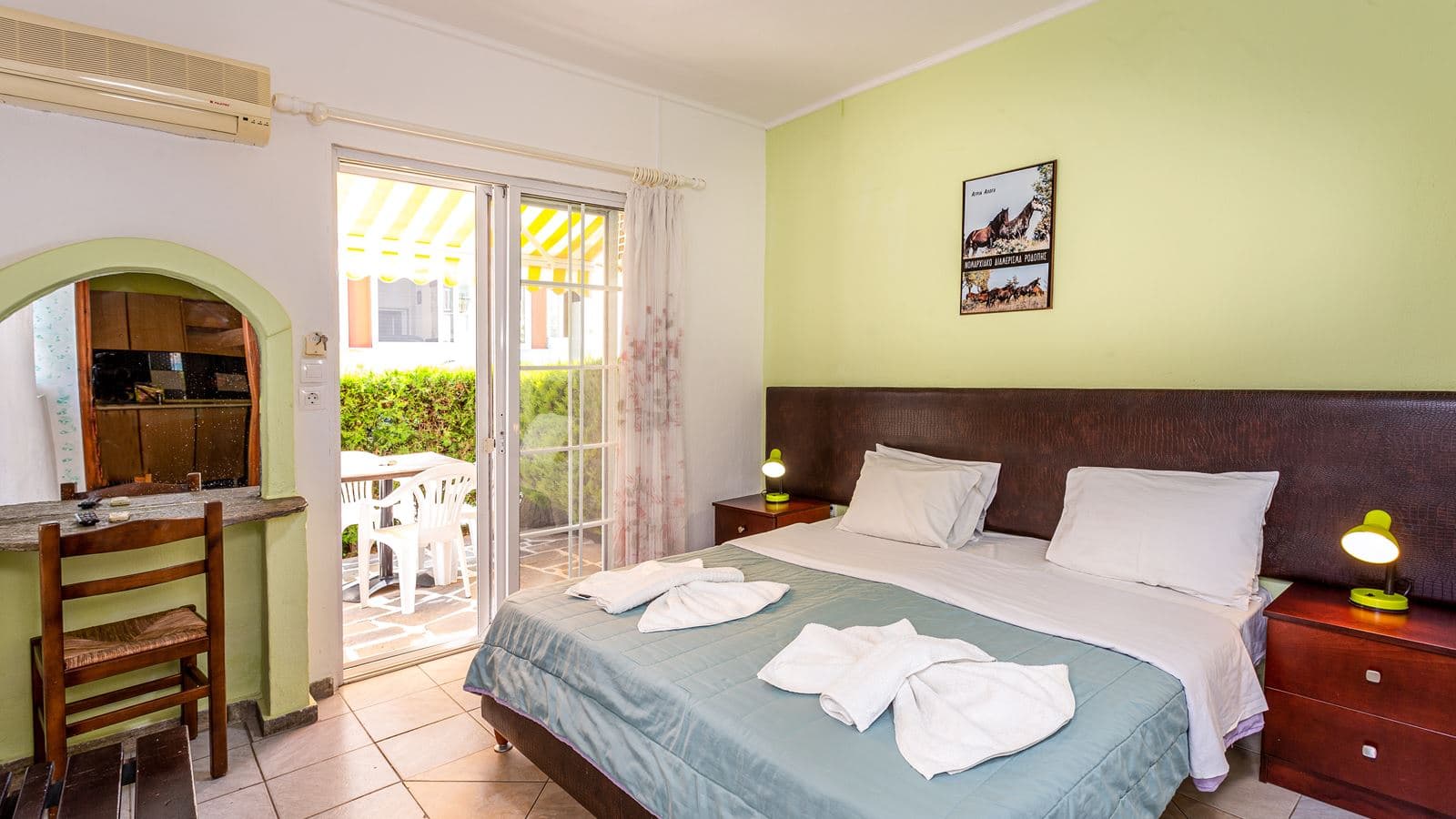 rooms-family-apartment-ground-floor