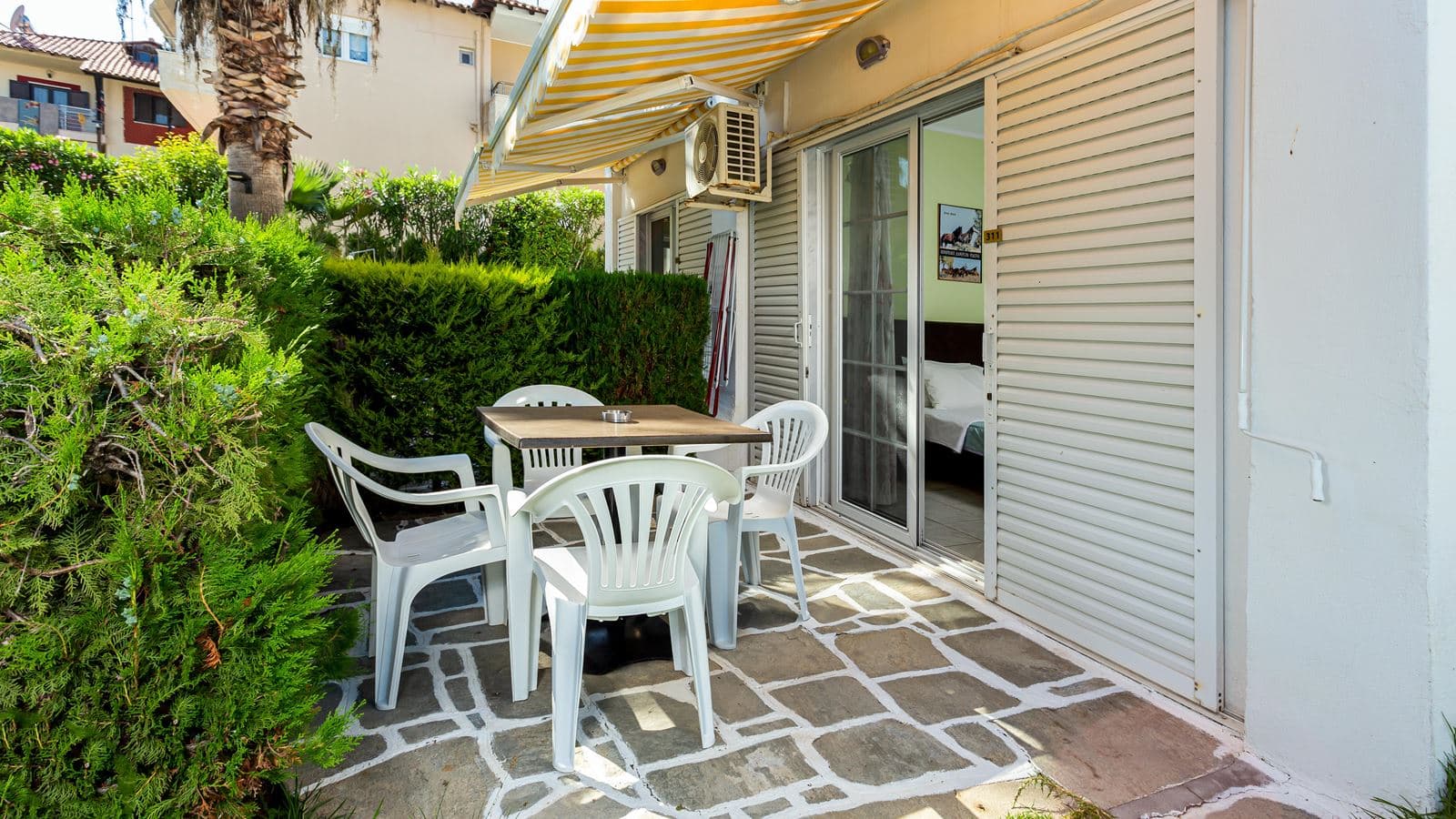 rooms-family-apartment-ground-floor