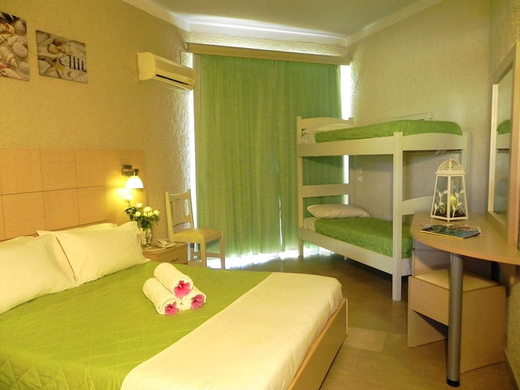 rooms-family-room-open-plan