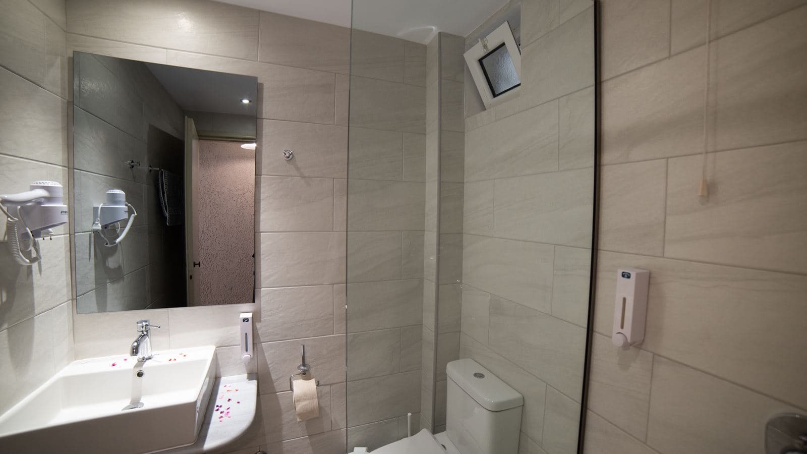rooms-double-room