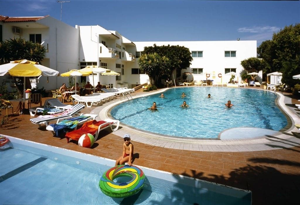 pools-outdoor-pool