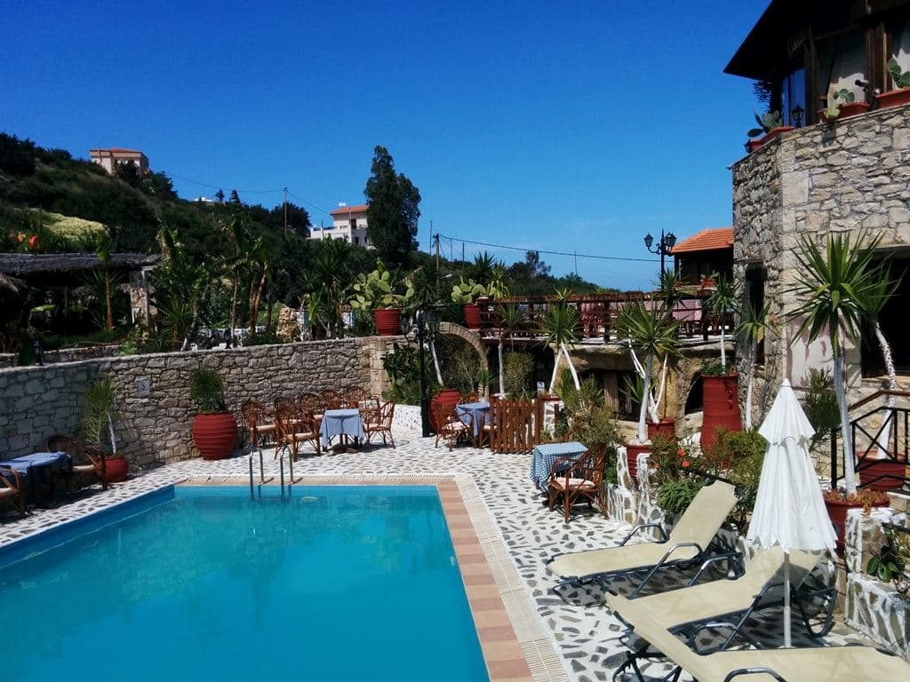 pools-outdoor-pool