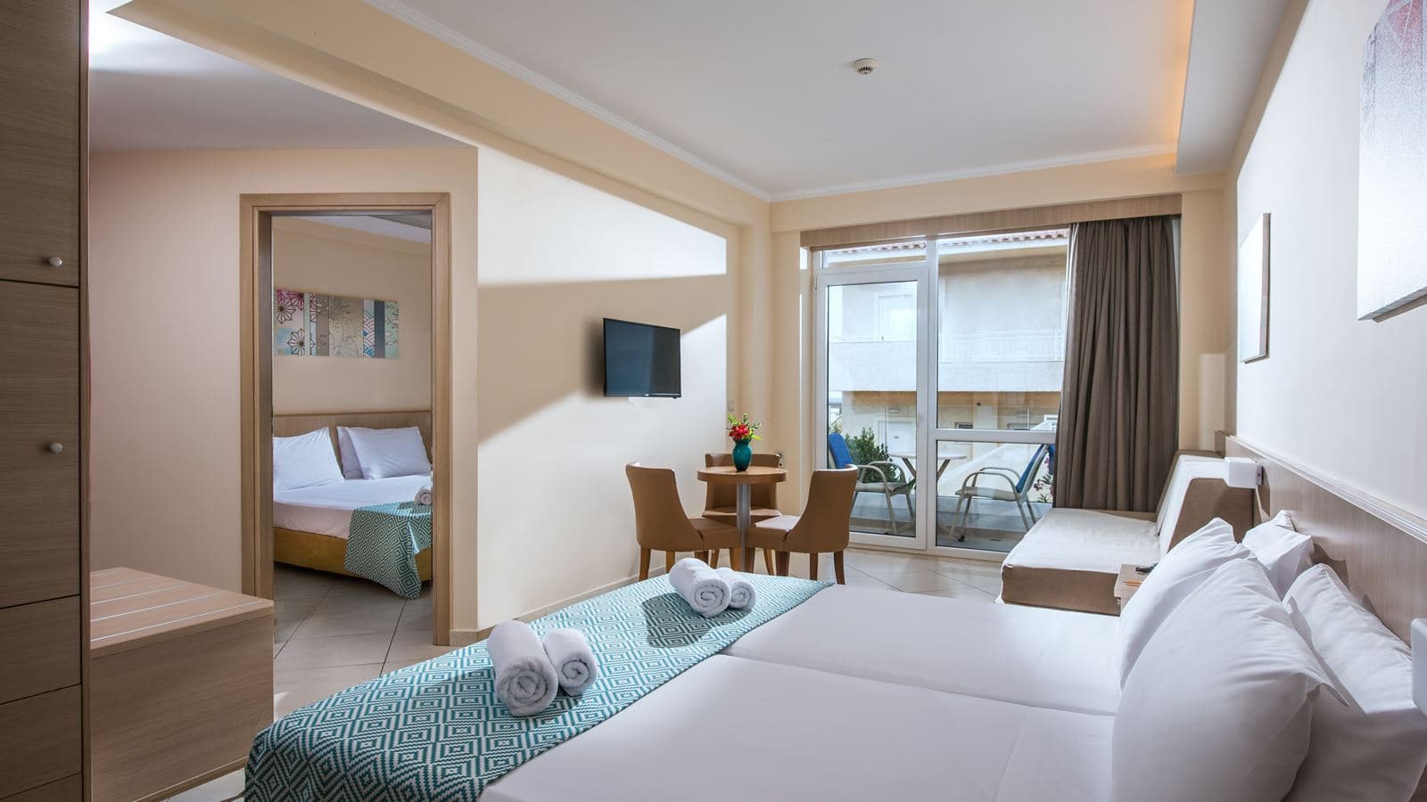 rooms-family-room-with-separate-bedroom