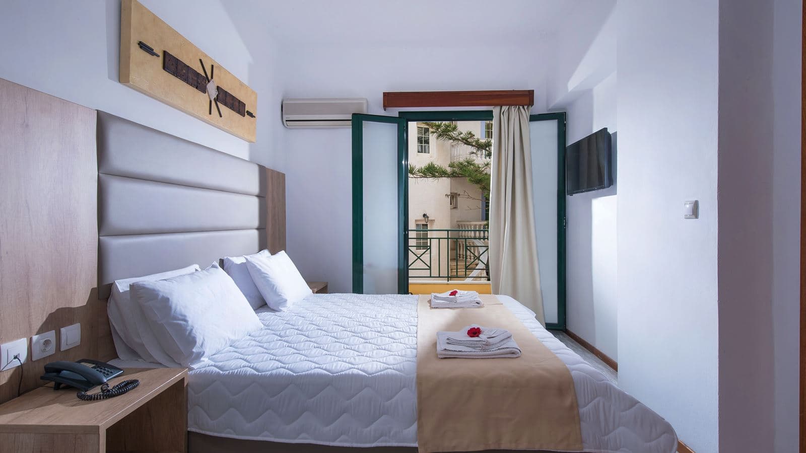 rooms-family-room
