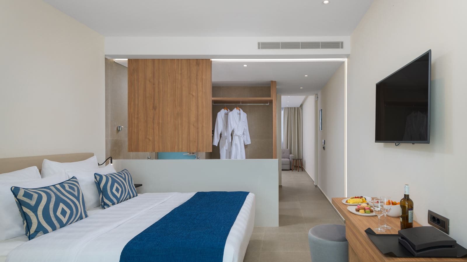 rooms-suite-private-pool-garden-view