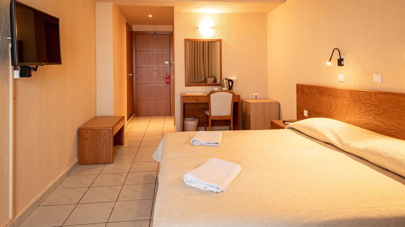 rooms-double-room