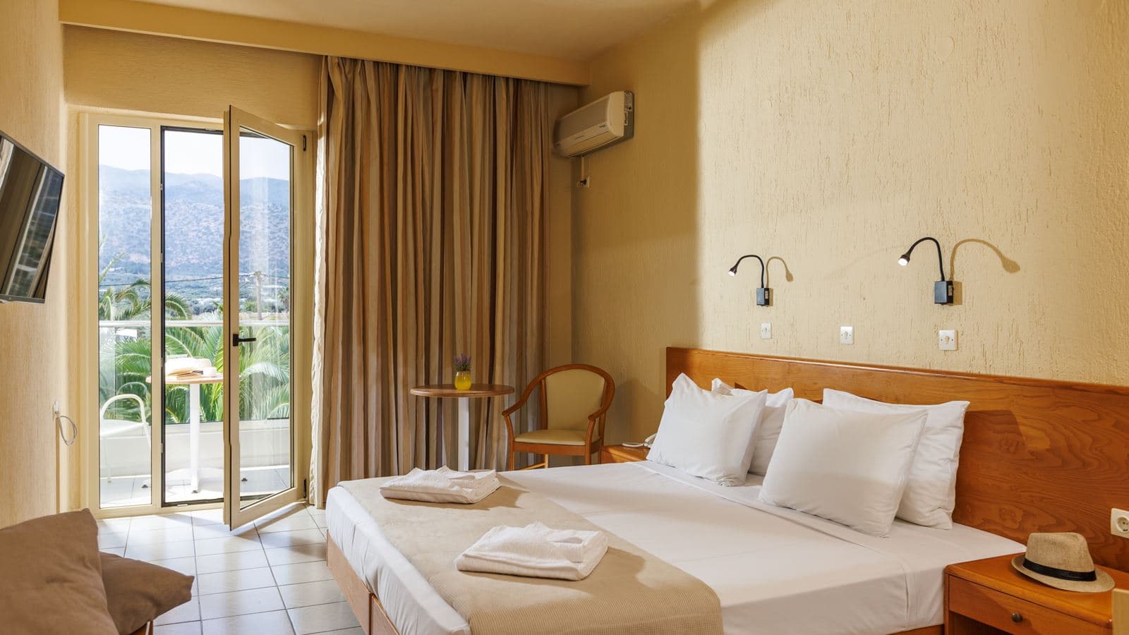 rooms-double-room