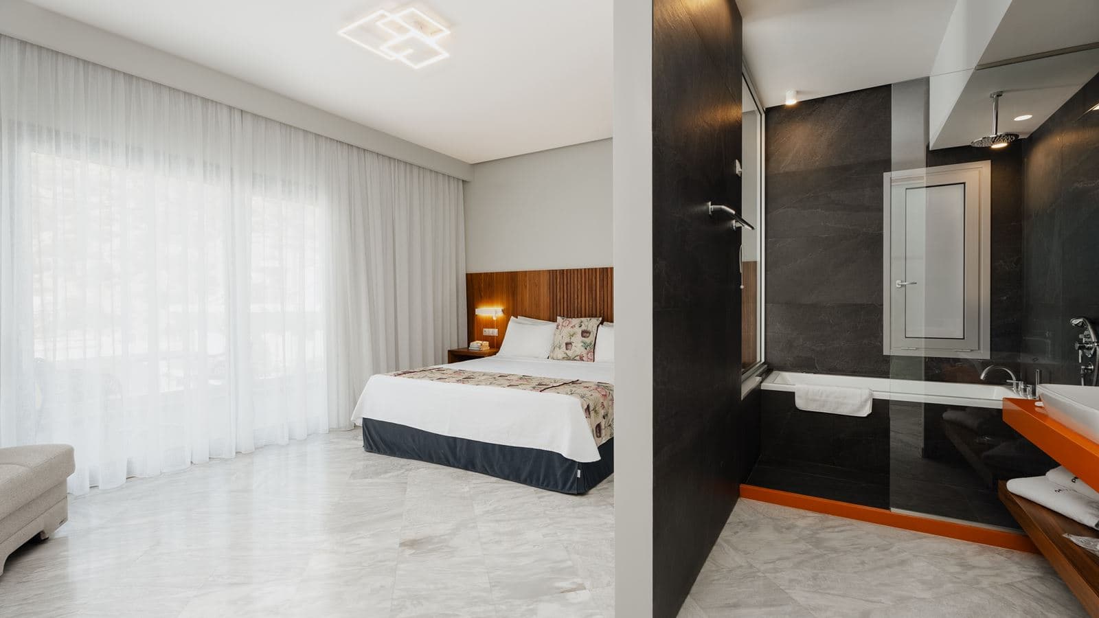 rooms-junior-suite