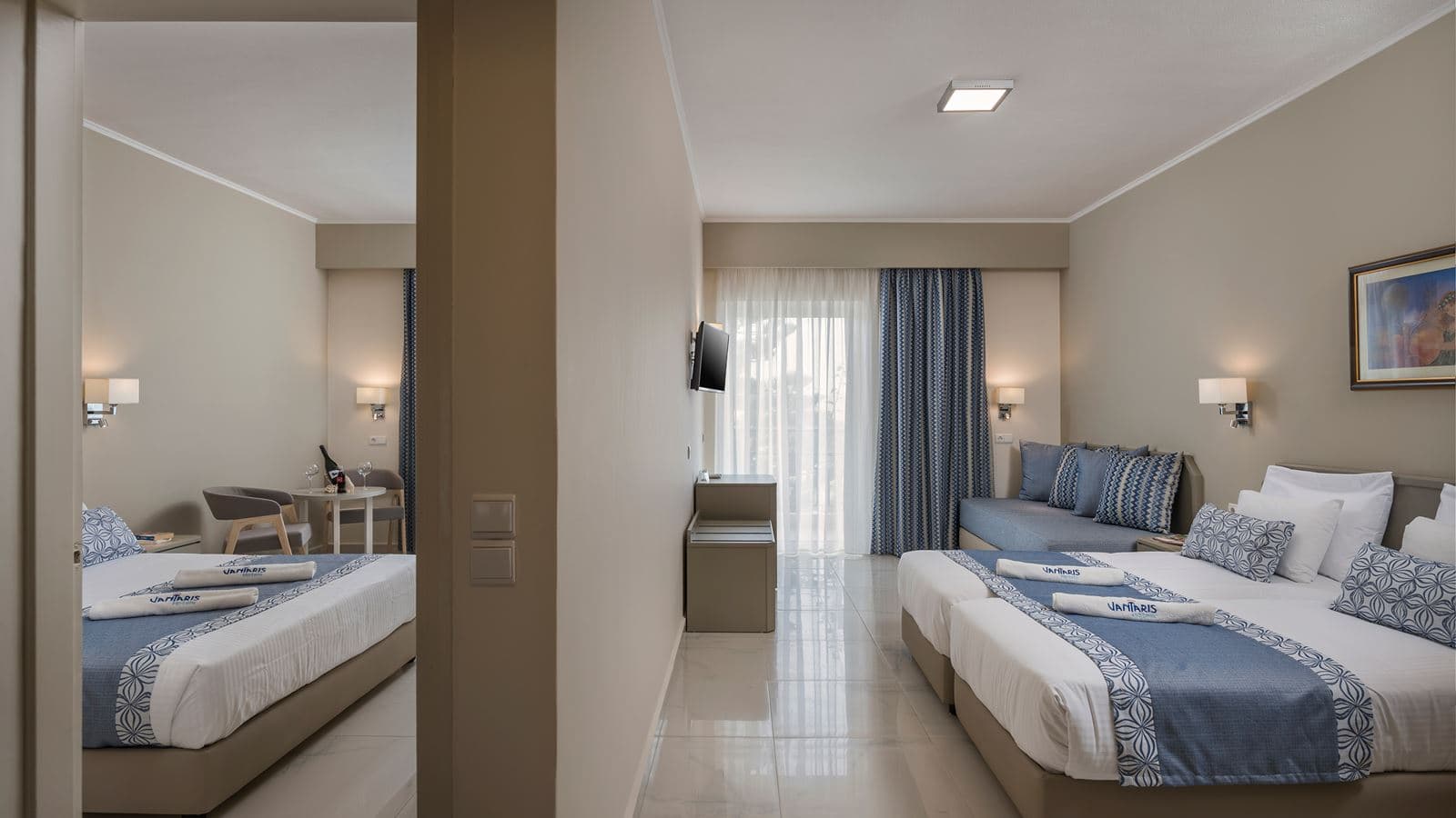 rooms-family-room