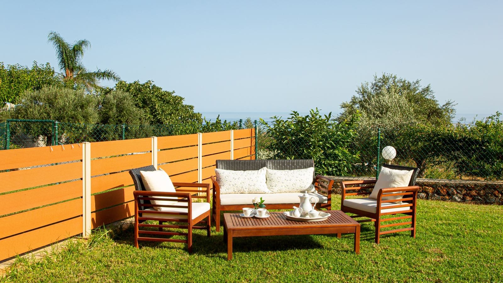 rooms-luxury-one-bedroom-apartment-sea-view-balcony-or-terrace