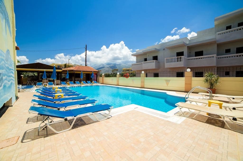 pools-outdoor-pool