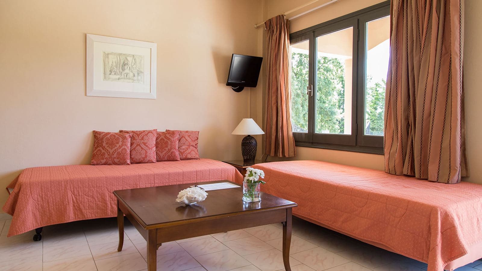 rooms-family-room