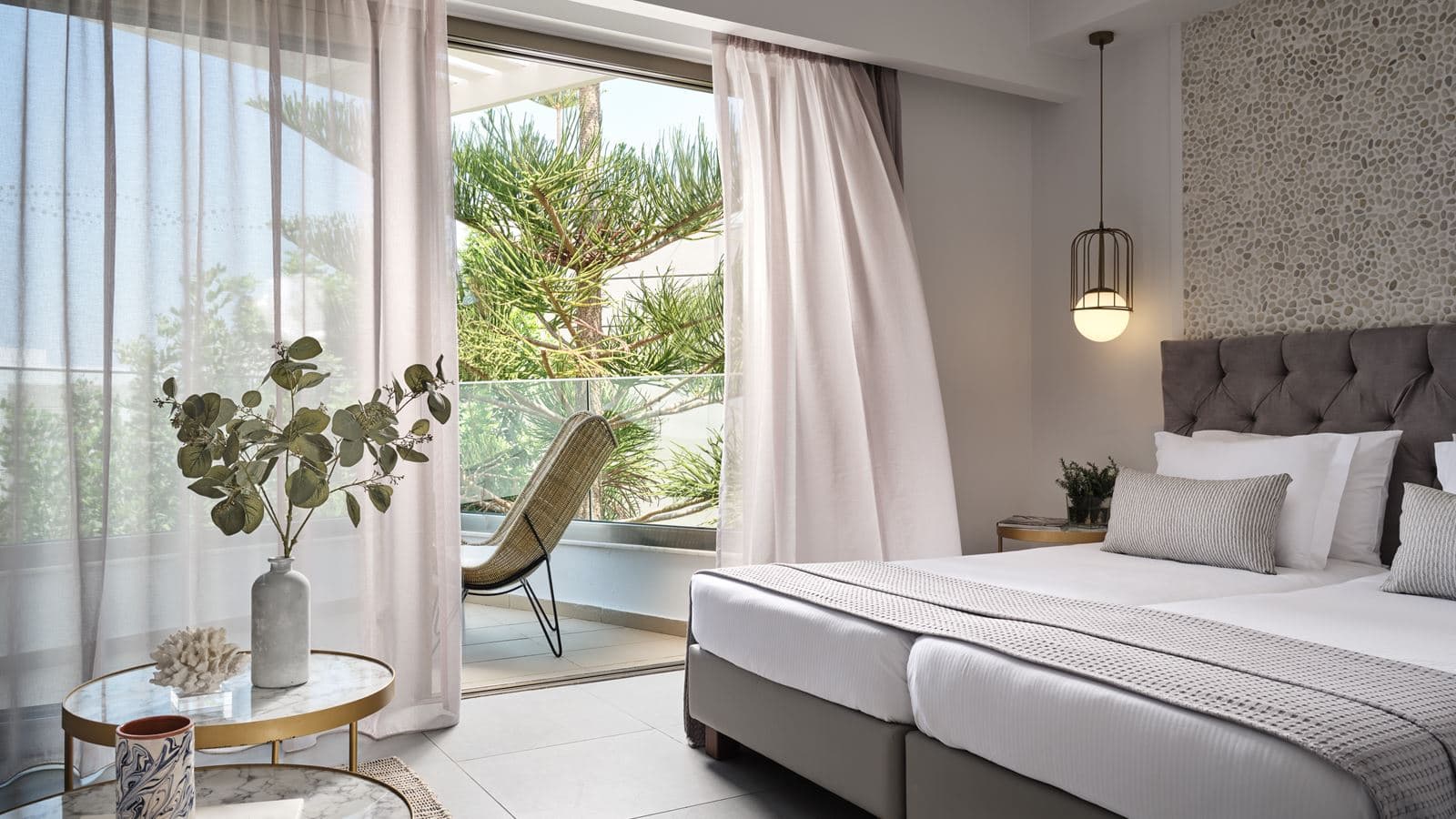 rooms-superior-double-garden-for-single-use