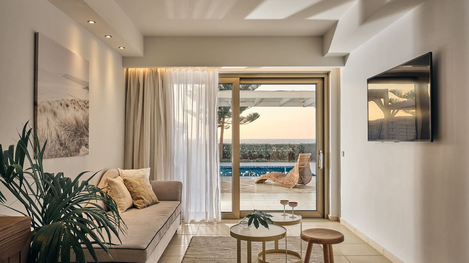 rooms-luxury-double-sea-view-with-private-pool