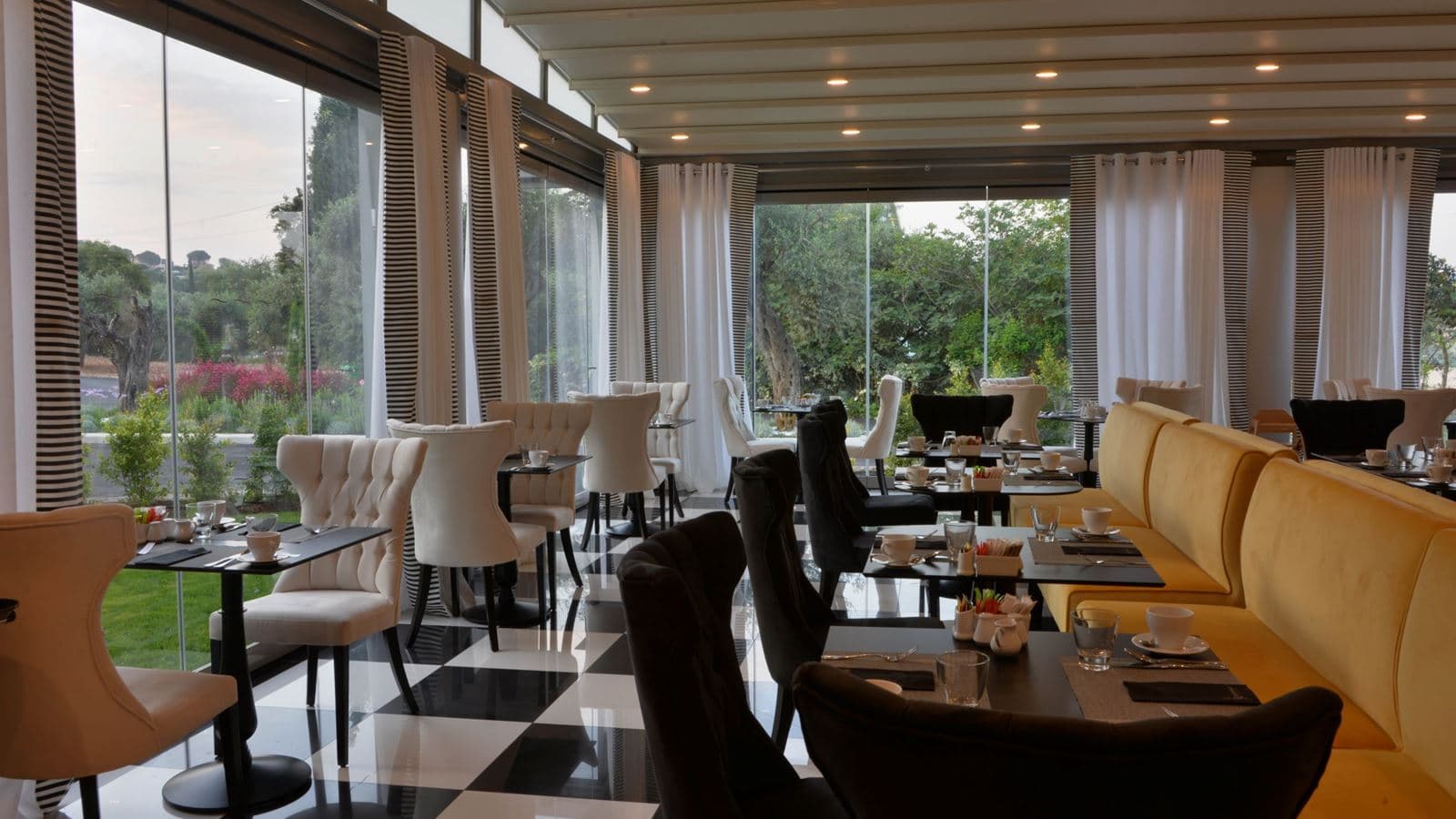restaurants-yasemi