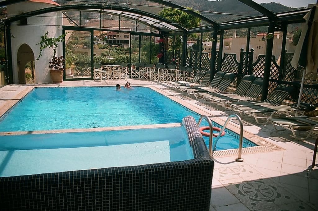 pools-outdoor-pool